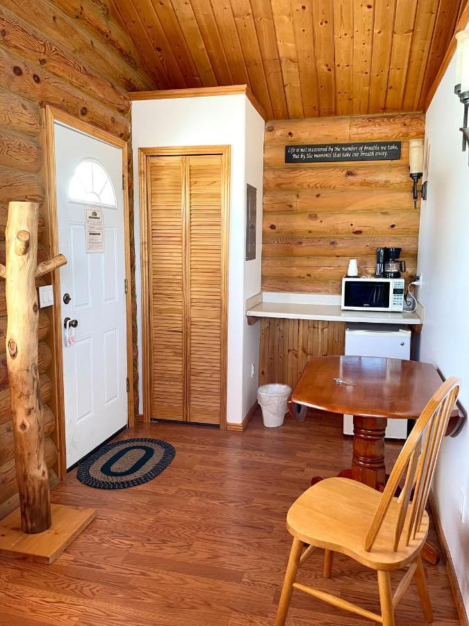 Country Cabins Inn Lyman Extérieur photo