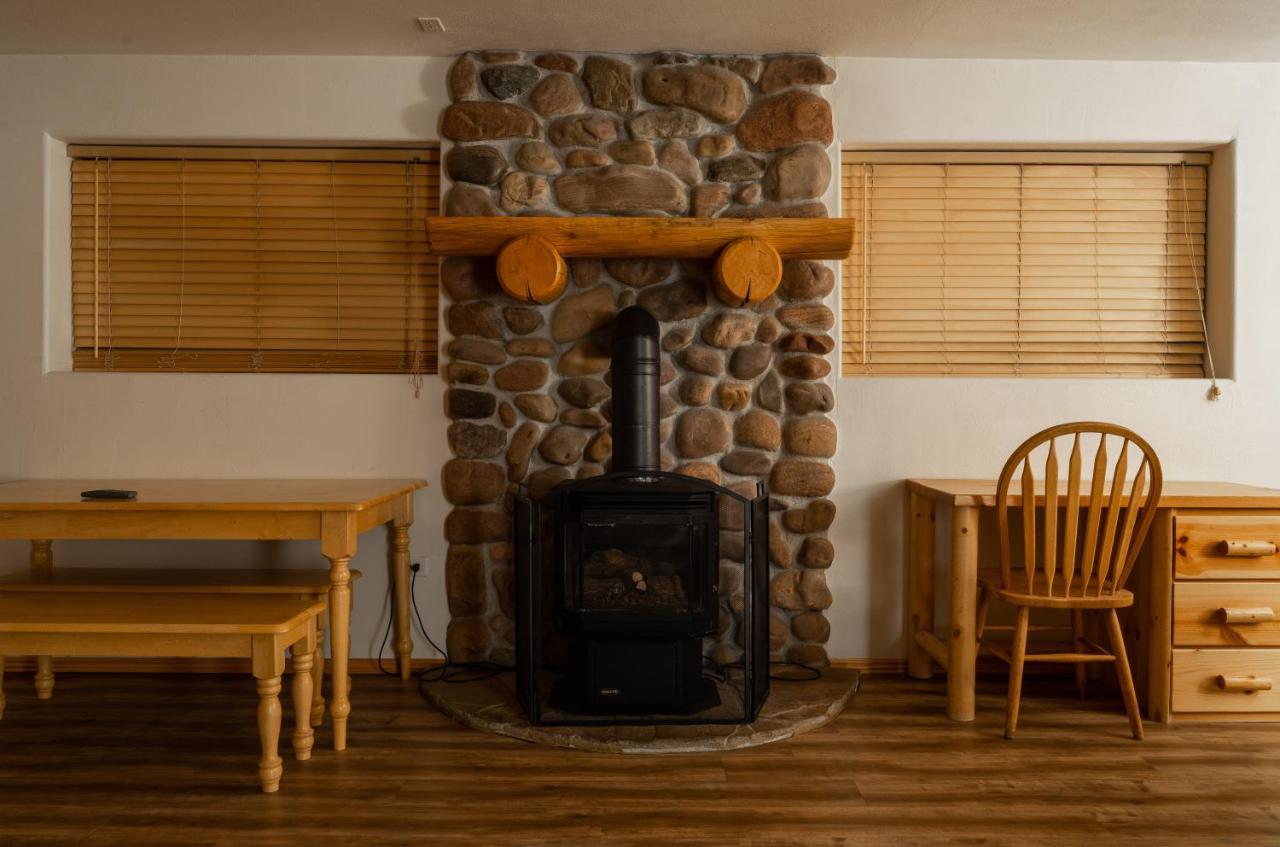 Country Cabins Inn Lyman Extérieur photo
